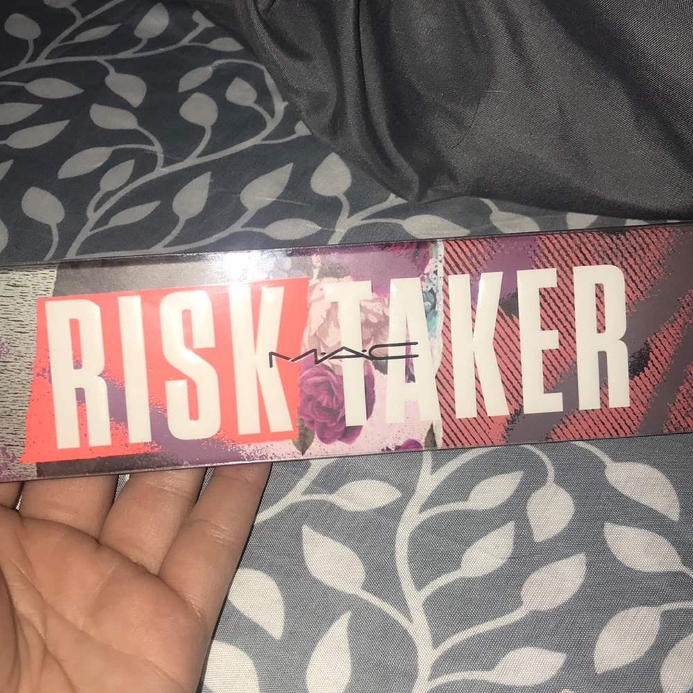 Mac risk taker pallet